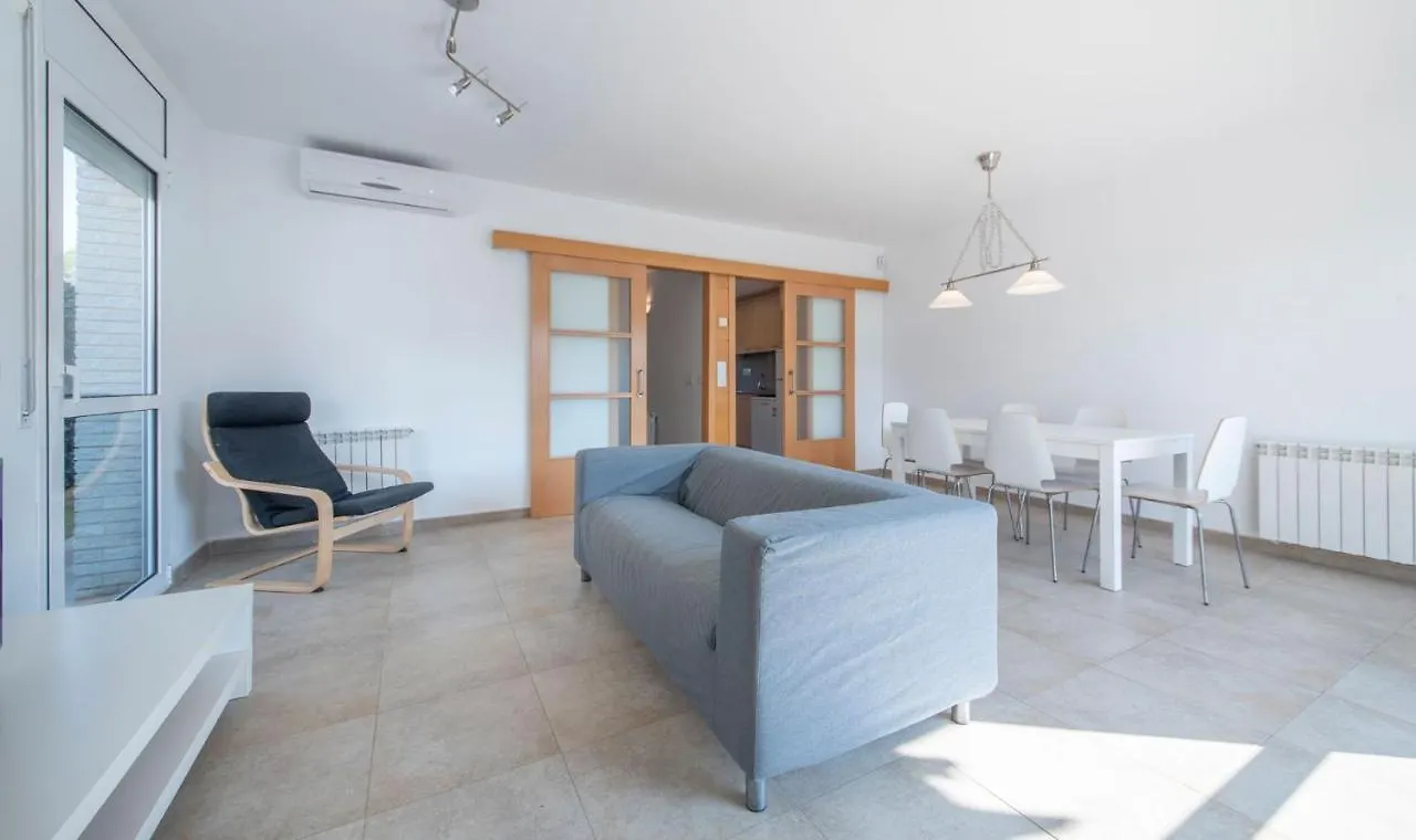 Eulalia Apartments, Tarracohomes アルタフィリャ